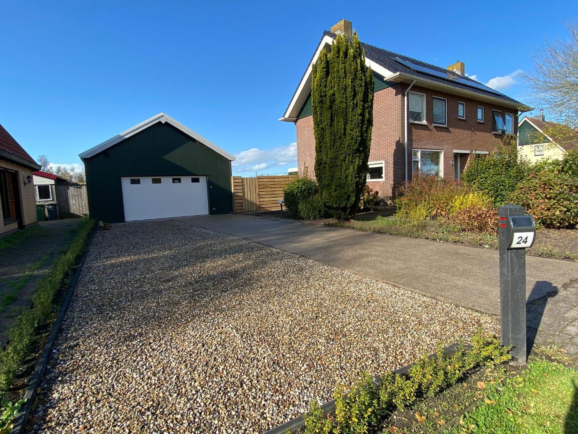 Huis Bij Het Water Met Sloepje Jutrijp Exteriör bild